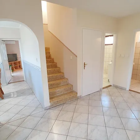 Holiday home Nr 26 Farkas Vonyarcvashegy